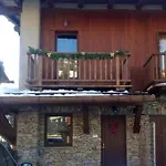 Plagnol Slopes Apartment *